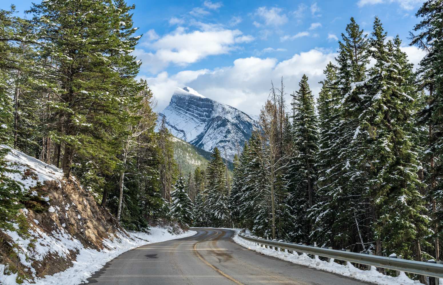 Camino a Banff canadá